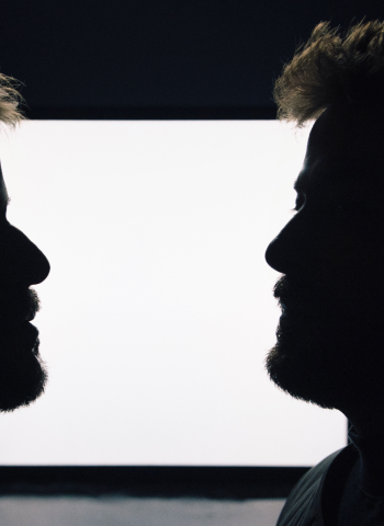 RUBACK e Mariz transformam clássico do psytrance em hit do techno melódico