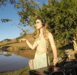 Dani Ebner:  Conexão entre música eletrônica e natureza ganha vida no set exclusivo da DJ e produtora mineira