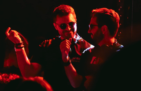 Bone Brotherz vence remix contest e lança collab com KVSH pela Future House Music