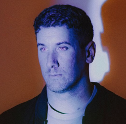 Ophanim lança "Zephyr" pela Ame Records, uma jornada melódica e eufórica